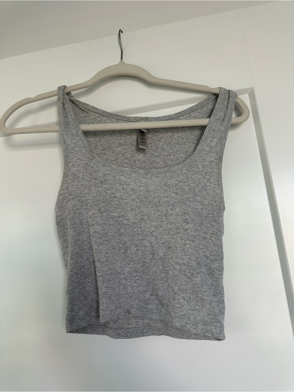 SKIMS Grey Ribbed Scoop Tank